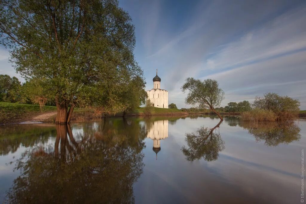 Покрова на нерли весной в разлив фото Разлив в Боголюбово - Путешествия в фотографиях - LiveJournal