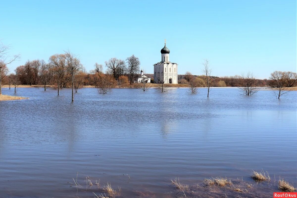 Покрова на нерли весной в разлив фото Фото: Половодье ..... светлана федотова. Панорама. Фотосайт Расфокус.ру