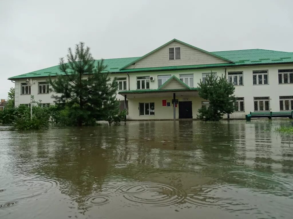 Покровка приморский край фото Наводнение в Октябрьском районе Приморья: эвакуированные люди и отрезанные от ми