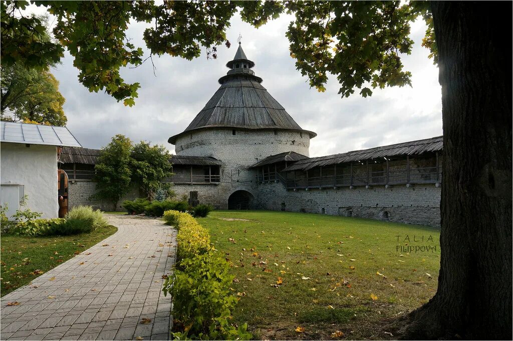 Покровская башня псков набережная реки великой фото Покровская башня, landmark, attraction, Pskov, Reki Velikoy Embankment - Yandex 