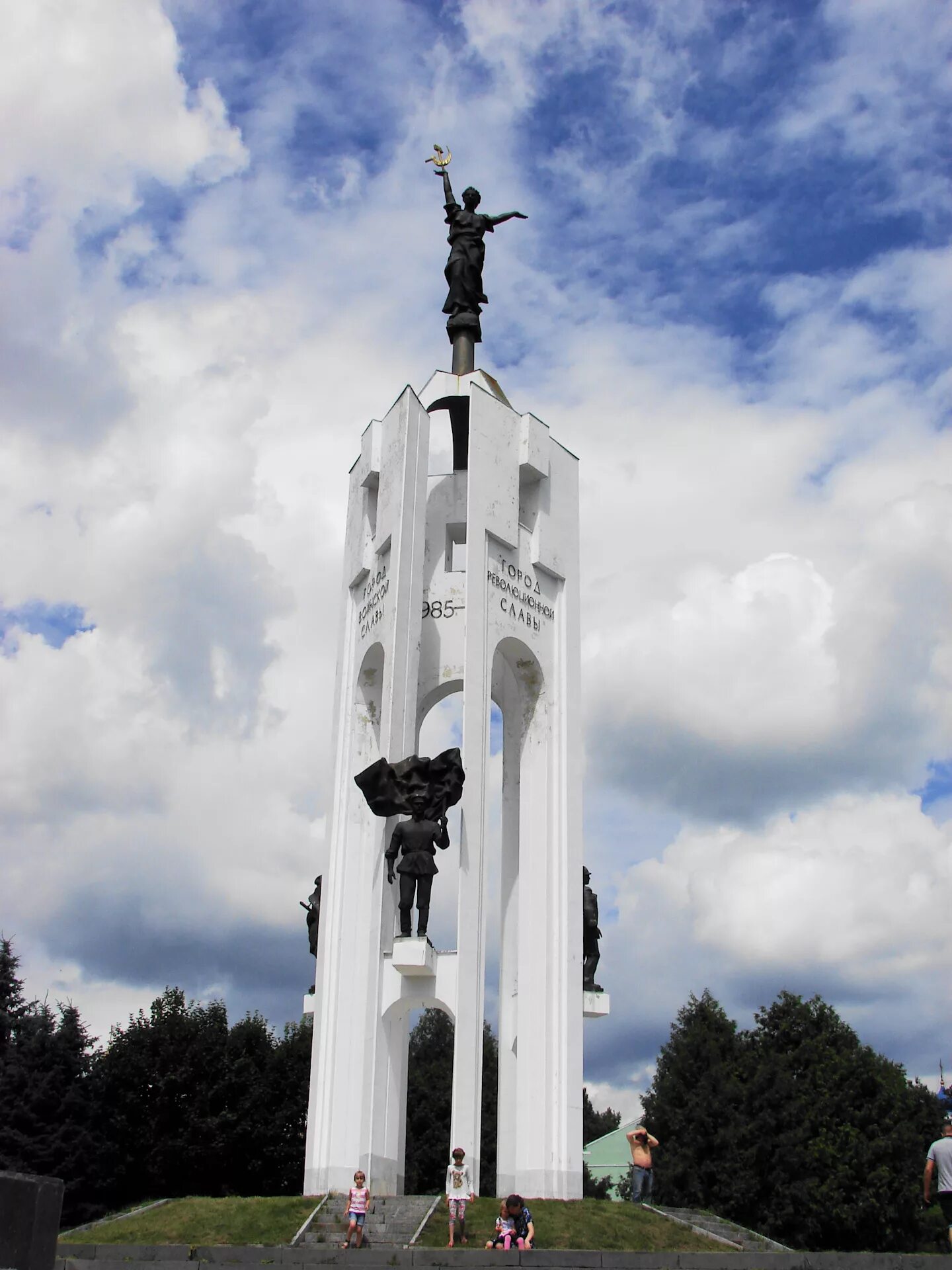 Покровская гора брянск фото Покровская гора.Покровский Храм.Лето.Брянск. - DRIVE2