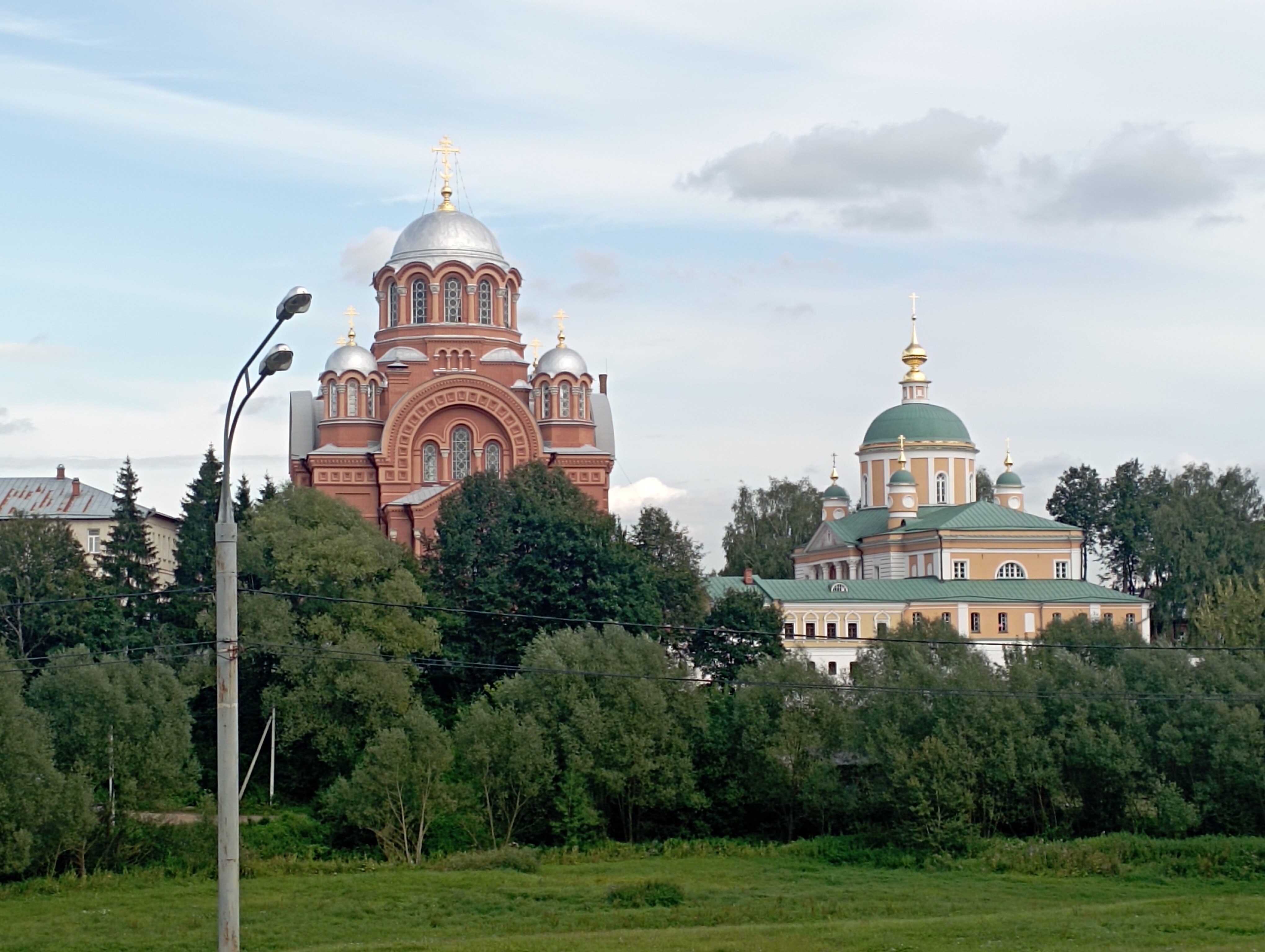 Покровский хотьков монастырь фото Photo: Khotkovo Convent of the Protecting Veil, monastery, convent, abbey, Mosco