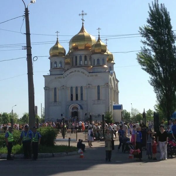 Покровский храм красногвардейский просп 2а фото Свято-Покровский храм - Temple in Донецк