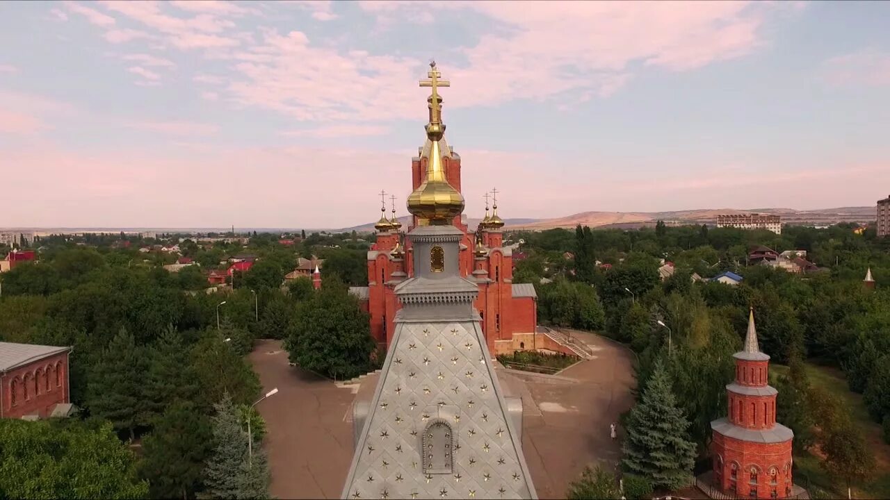 Покровский храм минеральные воды фото Собор Покрова Пресвятой Богородицы г.Минеральные Воды - YouTube