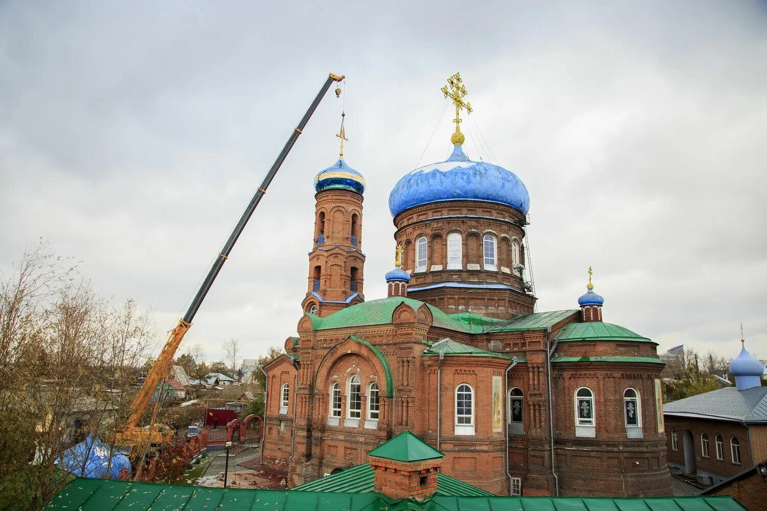 Покровский собор барнаул фото Картинки ПОКРОВСКОМ КАФЕДРАЛЬНОМ СОБОРЕ БАРНАУЛА