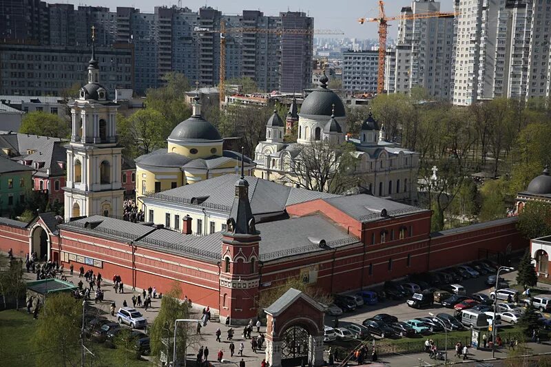 Покровский женский монастырь москва фото Патриаршее служение в день памяти блаженной Матроны Московской / Фотоальбомы / П