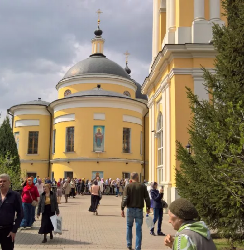 Покровский женский монастырь москва фото Женский монастырь москва матрона