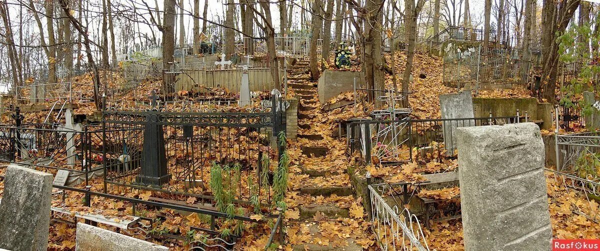 Покровское кладбище фото Покровское кладбище в Санкт-Петербурге, г. Павловск - адрес, телефон, сайт.