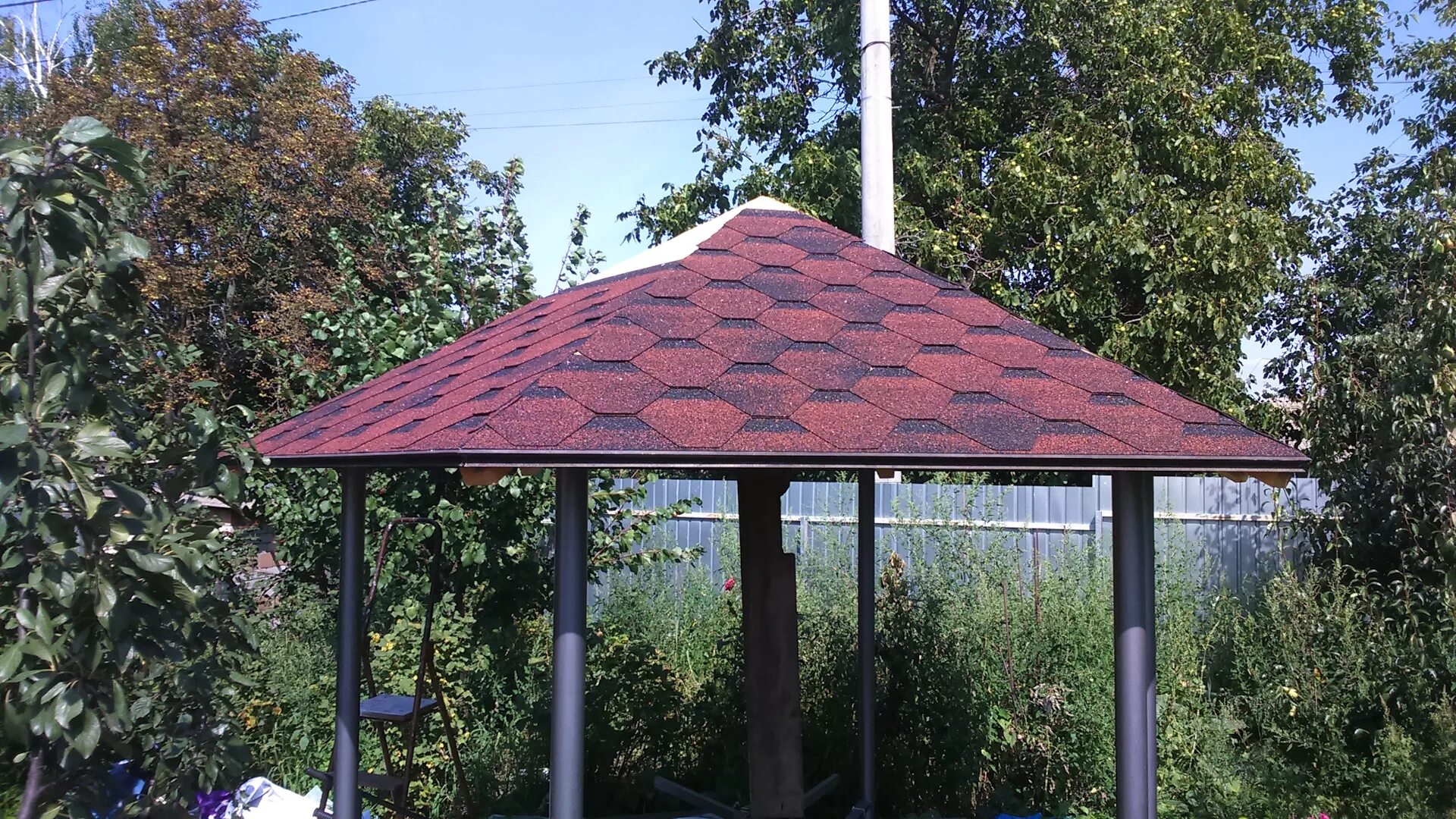 Покрыть беседку гибкой черепицей своими руками Беседка своими руками. - DRIVE2