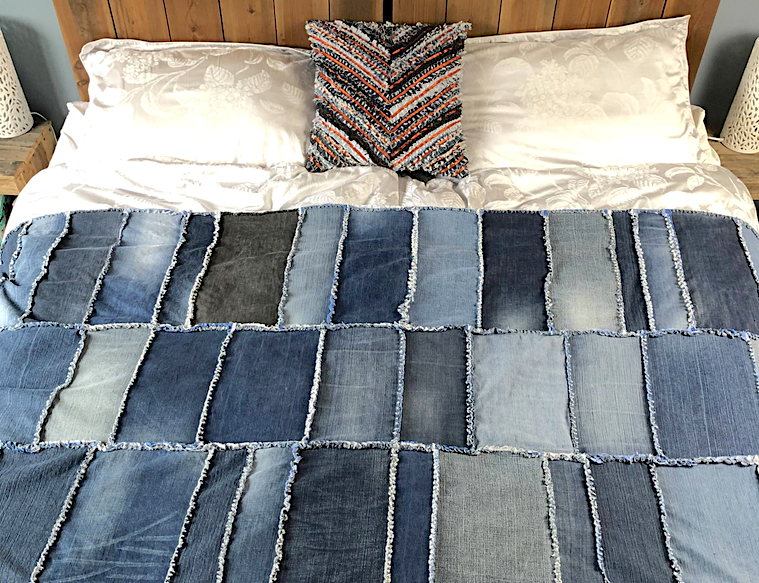 Покрывало из джинсов своими руками фото Потрошительница джинсов-14. Суровое мужское покрывало из старых джинсов ЛенГор_Р