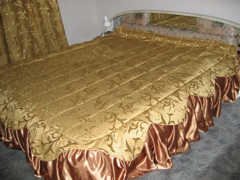 Покрывало из портьерной ткани фото Покрывало на кровать фото - как сшить