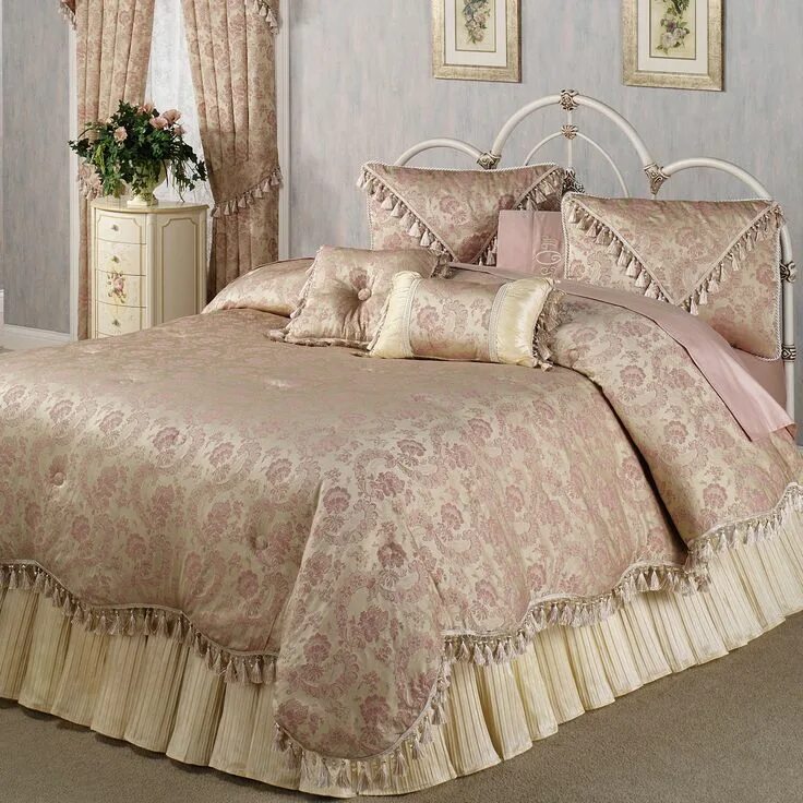 Покрывало на кровать в спальню фото валберис Chambery Romantic Fringed Comforter Bedding Bedroom comforter sets, Blush bedroo