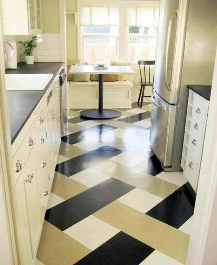 Пол кухни и коридора фото Linoleum Kitchen Flooring Linoleum kitchen floors, Flooring inspiration, Kitchen