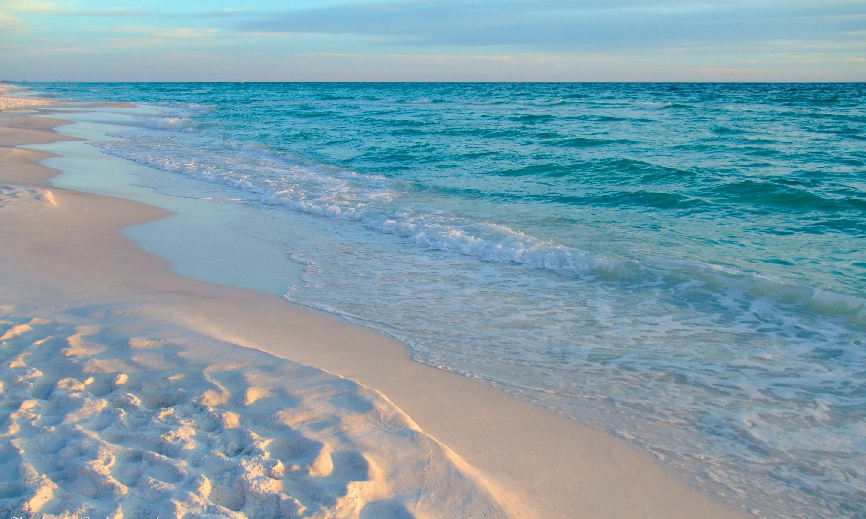 Пол море фото blue and white floral mattress #sea #beach #sand #horizon #waves #2K #wallpaper 