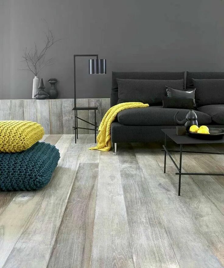 Пол серого цвета в интерьере фото Yellow meets black Minimalism interior, Minimal interior design, House interior