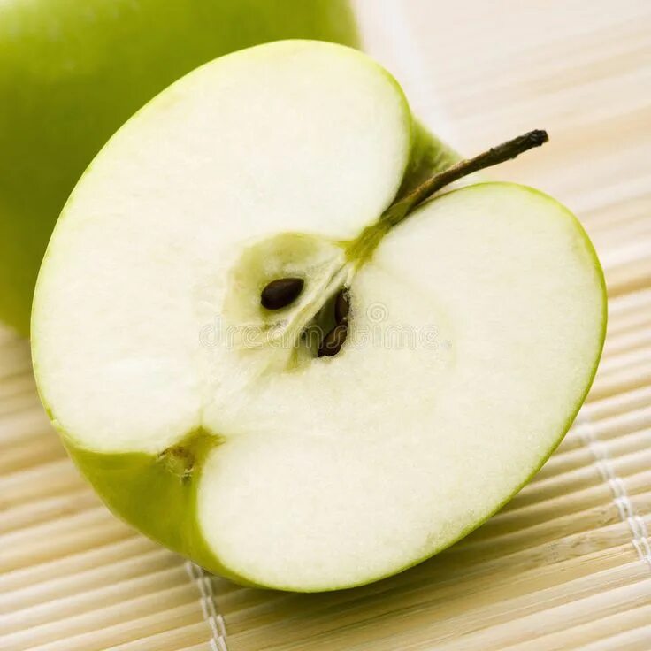 Пол яблока фото Apple core. Close up of sliced green apple #Sponsored , #Ad, #PAID, #core, #appl