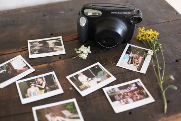 Полароид фото калуга Capture Memories Instantly with a Digital Polaroid Camera