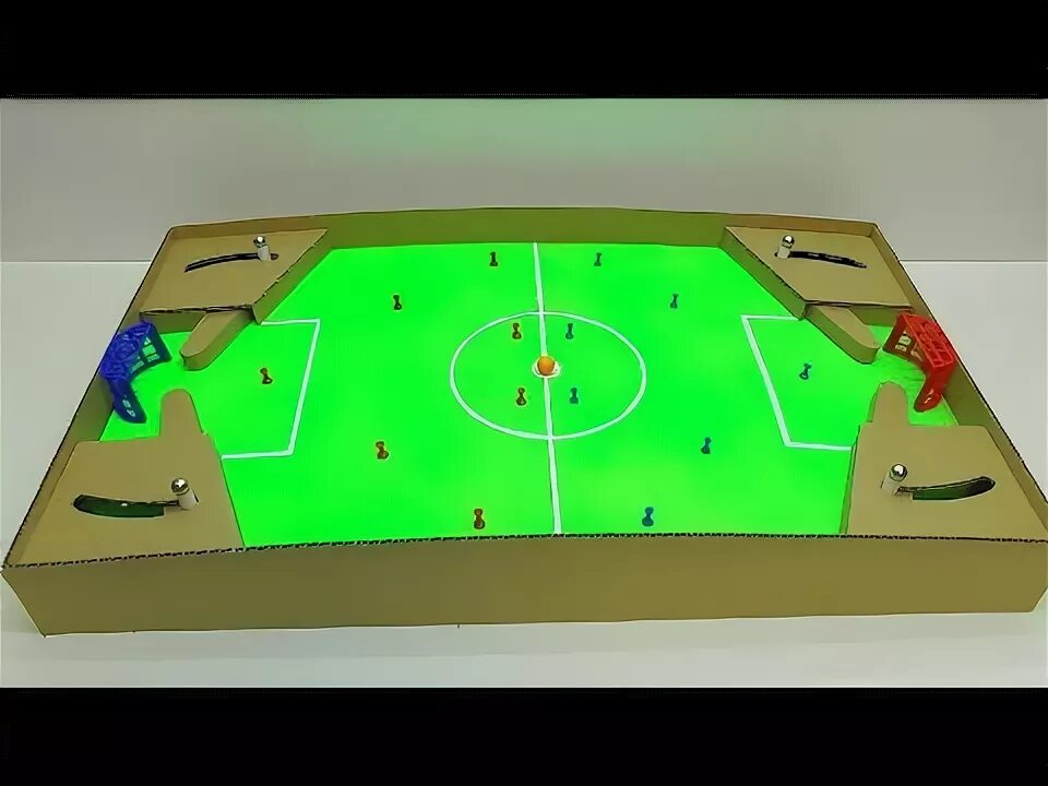 Поле самоделки Table football from a cardboard How to make a football out of cardboard - YouTub