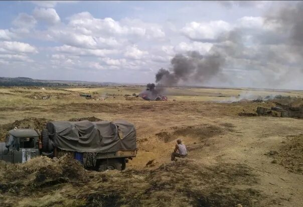 Поле война фото Fighting for the Sands and Donetsk airport in September 2022. Brief results. In 