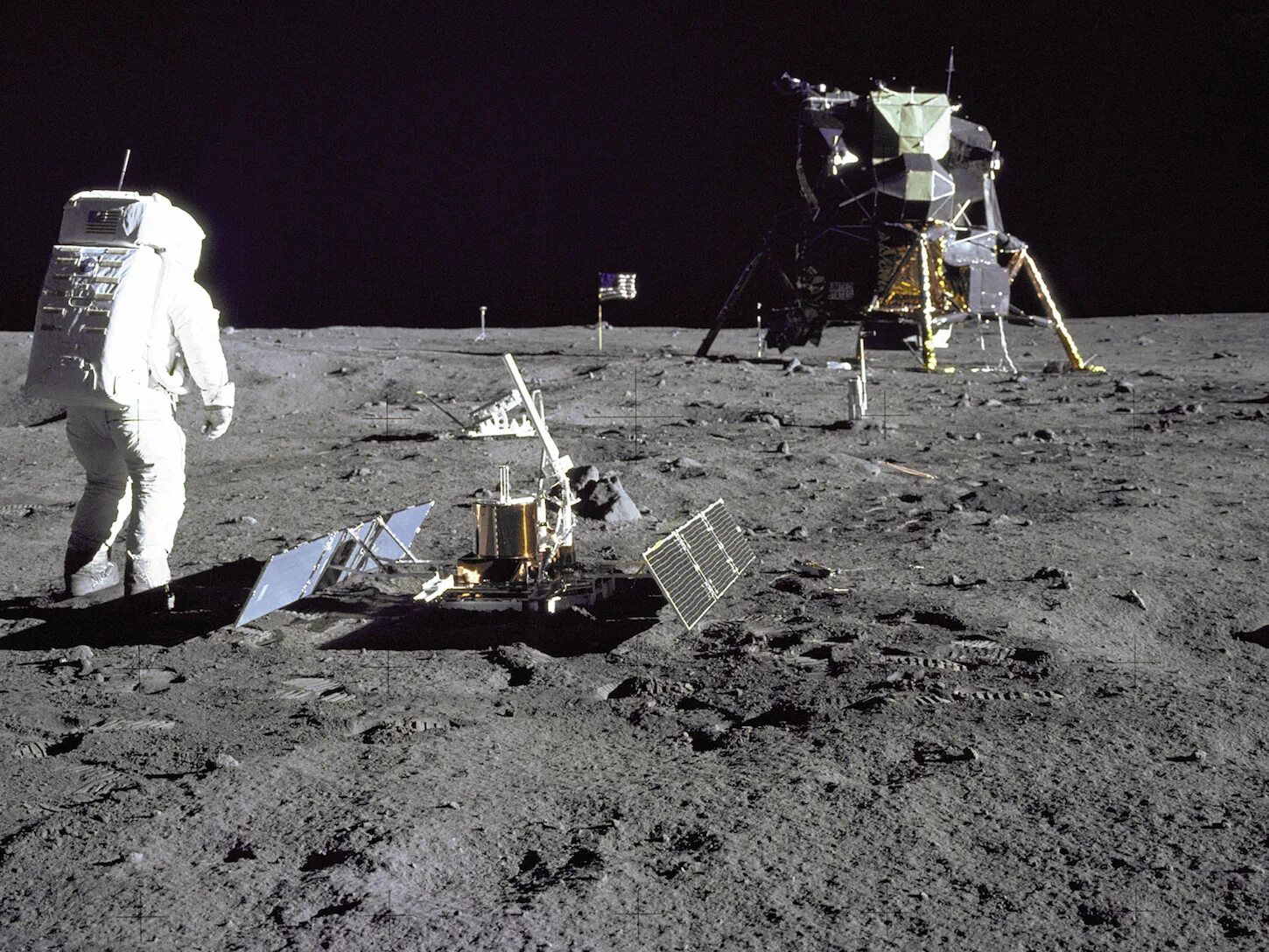 Полет на луну фото Apollo 11: Wild Facts About NASA's Moon-Landing Mission - Business Insider