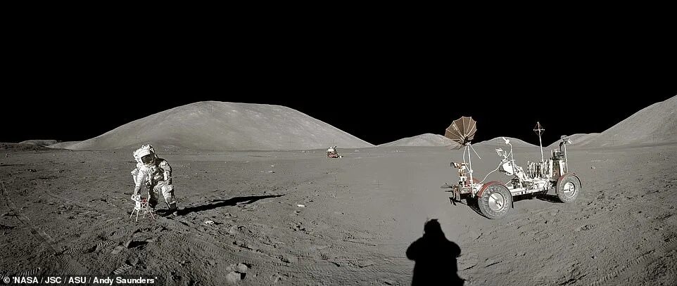 Полет на луну фото Secret photos of NASA's Apollo missions revealed and restored Daily Mail Online