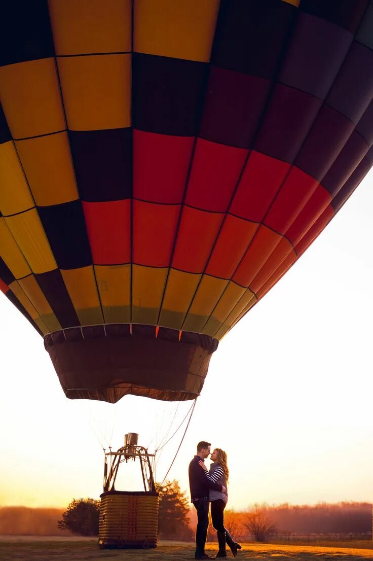 Полет на воздушном шаре фото sunrise hot air balloon engagement shoot Hot air balloons photography, Hot air b