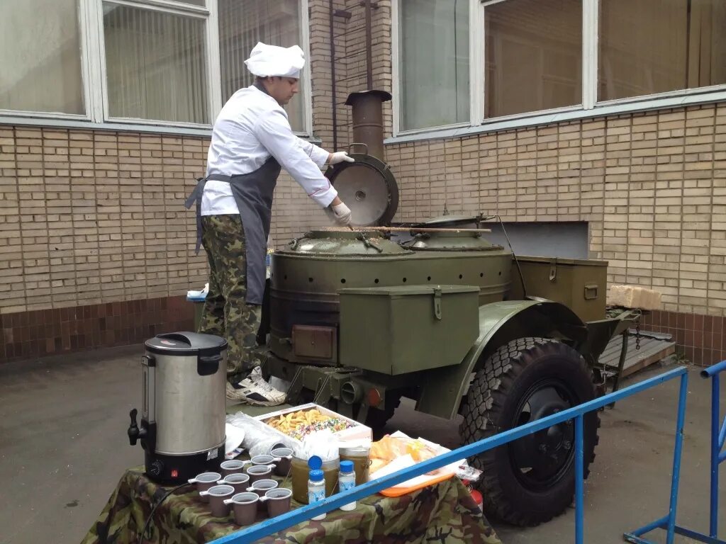 Полевая кухня фото В Северном округе проводится смотр полевых кухонь