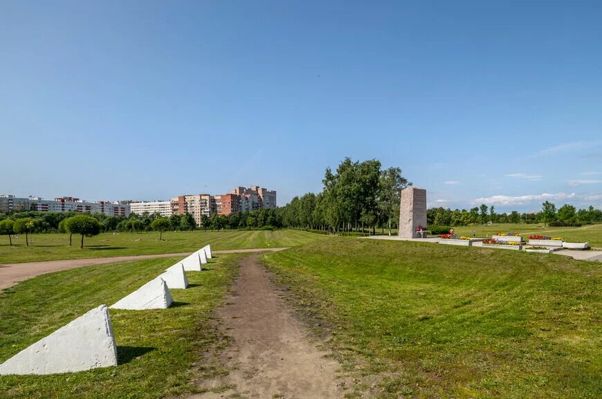 Полежаевский парк санкт петербург аллея славы фото Полежаевский парк, Санкт-Петербург: карта, фото, церковь, отзывы, реконструкция,