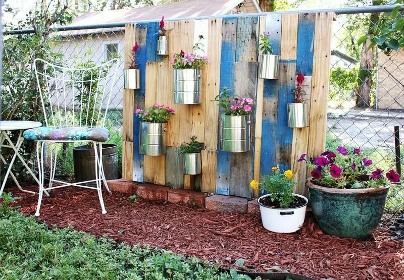 Полезное для дачи своими руками Some awesome vertical garden ideas on the blog today. Follow along as we work wi