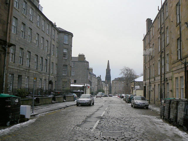 Полиглот академия ул калинина 221 фото File:Academy Street. Leith - geograph.org.uk - 1638133.jpg - Wikimedia Commons