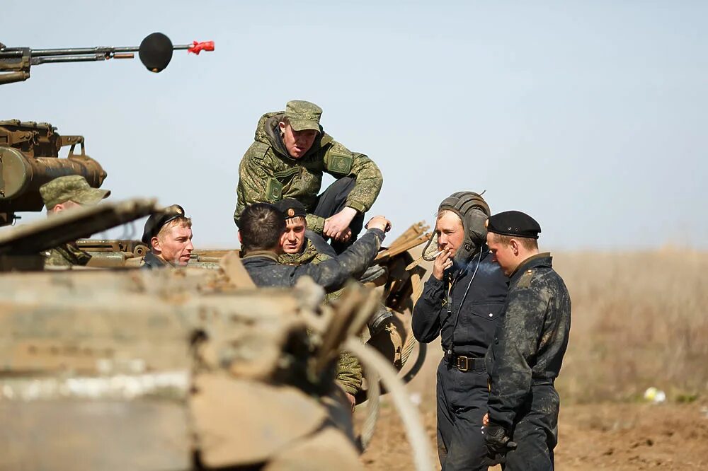 Полигон прудбой волгоградская область фото На полигоне Прудбой Волгоградской области проходит танковый биатлон