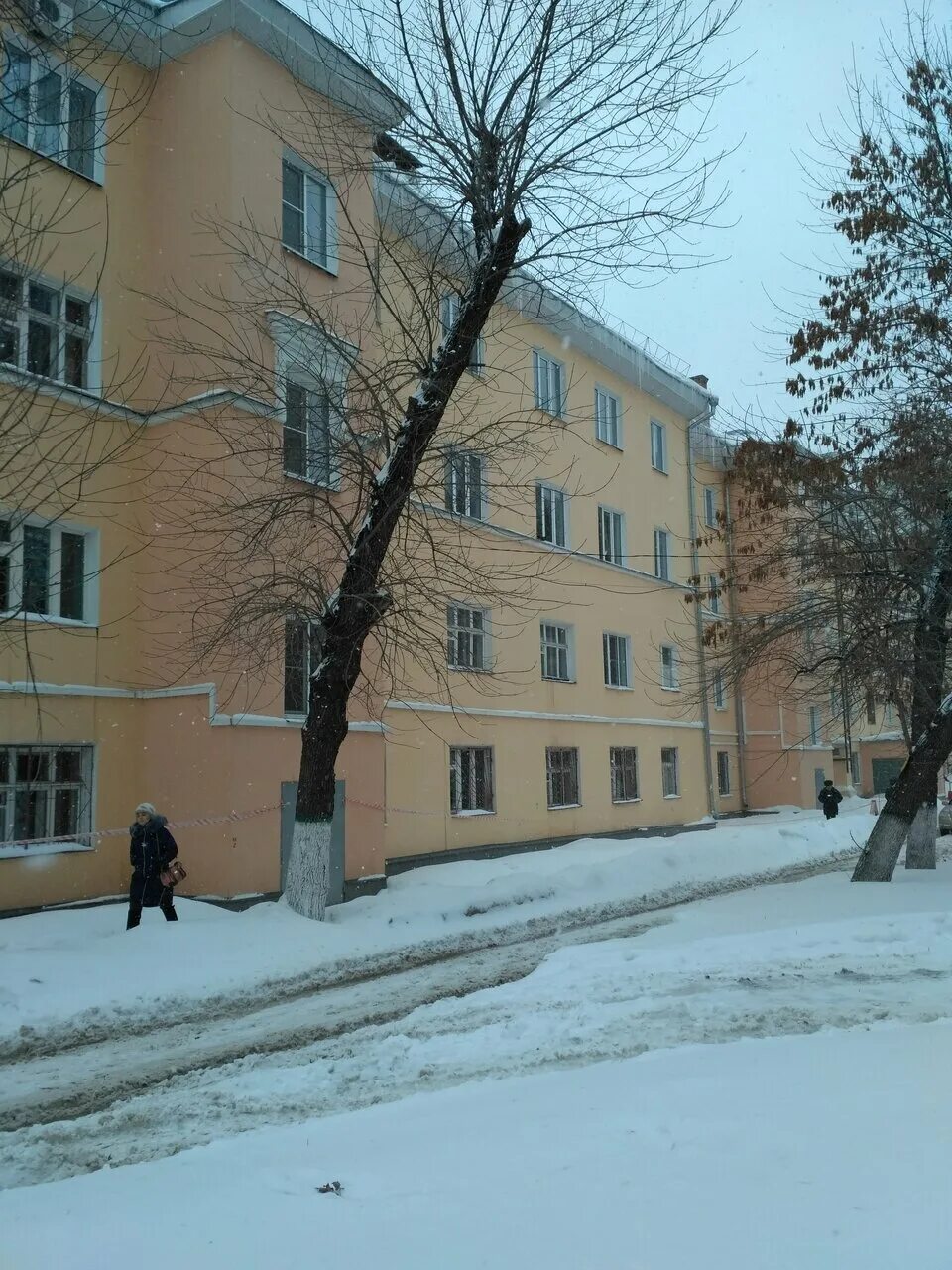 Поликлиника no 20 депутатская ул 15 фото Фото: Поликлиника № 20, больница для взрослых, Депутатская ул., 15, Воронеж, Рос