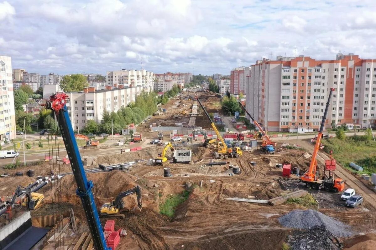 Поликлиника вологда улица поэта александра романова фото Врезку тепловых сетей проводят на ул. Поэта Романова в Вологде - МК Вологда