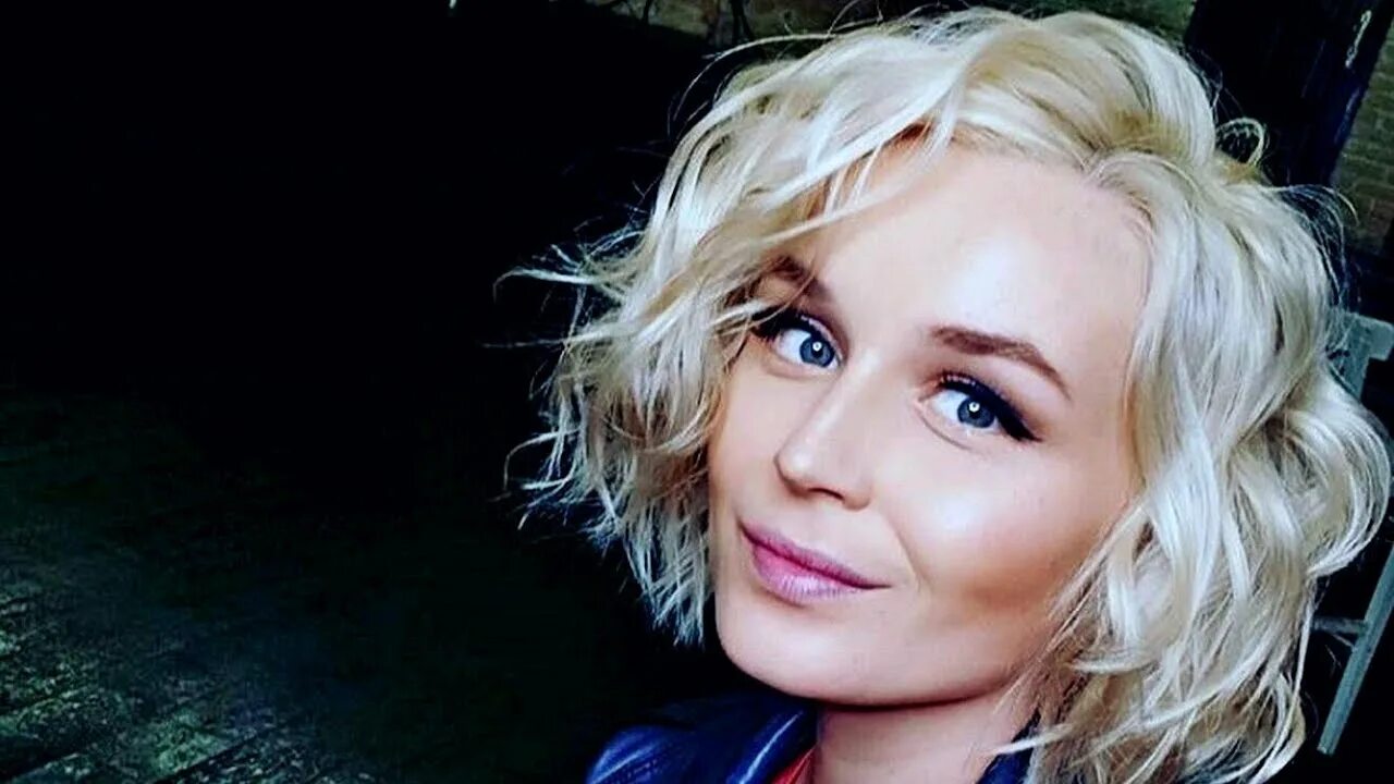 Полина гагарина прическа 2024 Ты выдумал меня - Polina Gagarina: Şarkı Sözleri, Müzik Videoları ve Konserler