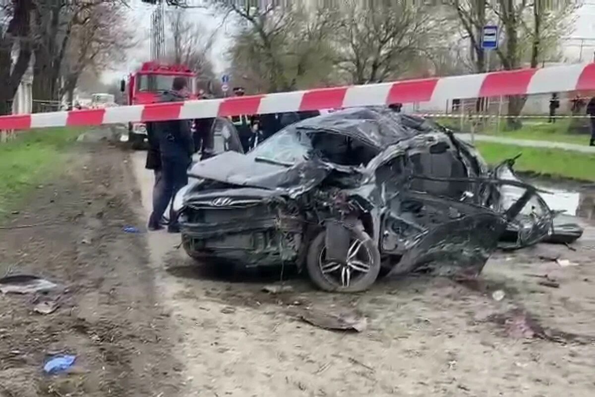 Полина сергиенко дтп лицо после аварии фото Пятеро подростков погибли в ДТП с несовершеннолетним водителем в Новочеркасске -