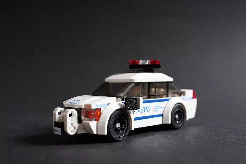 Полицейская машина самоделка NYPD Cruiser Lego police, Lego police car, Lego cars