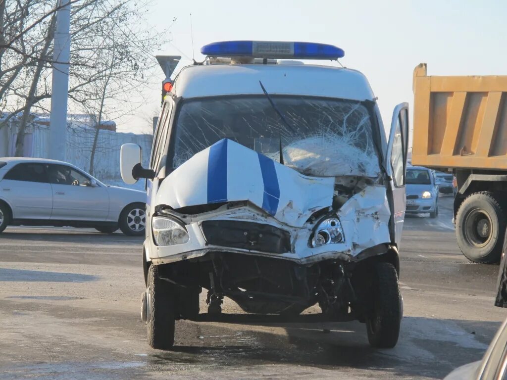 Полицейские газели фото Полицейская "Газель" ехала по встречке: IMG_8666.JPG