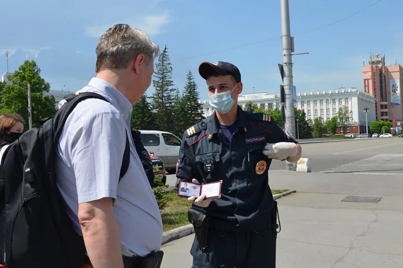 Полиция барнаул фото В Барнауле полицейские проводят профилактические рейды, направленные на предупре