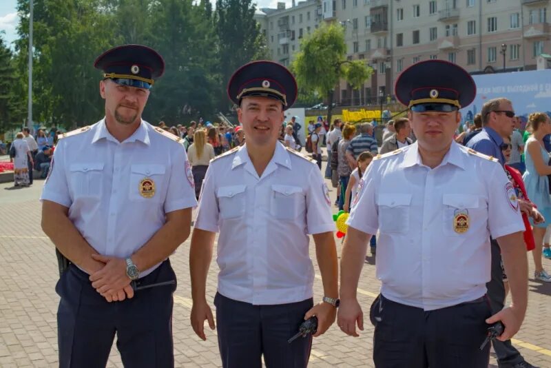 Полиция екатеринбурга фото Полиция Екатеринбурга не допустила грубых нарушений общественного порядка во вре