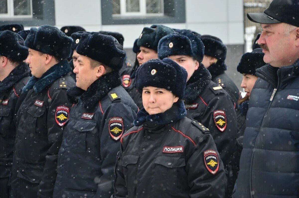 Полиция набережные челны фото Ресейде полицейлерге жәрдемақы ретінде берілетін қаржы таусылды