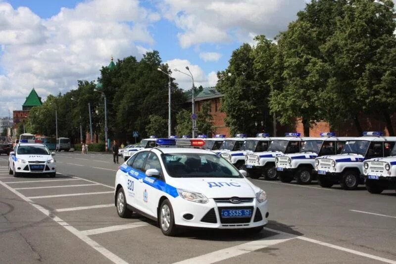 Полиция нижний новгород фото Парад новых автомобилей полиции на пл. Минина Новости Нижнего Новгорода