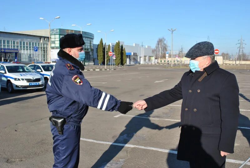 Полиция тамбов фото В Тамбовской области автопарк полиции пополнился новыми патрульными автомобилями