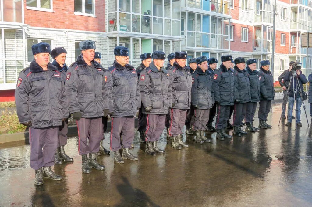 Полиция в туле на косой горе фото Евгений Авилов открыл опорный пункт полиции в поселке Петровском ИА "Тульская Пр