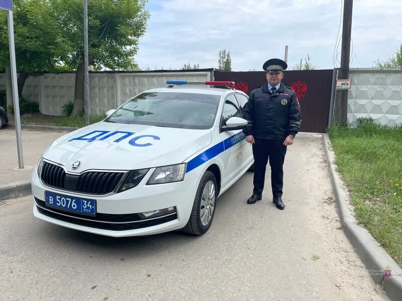 Полиция волгограда фото В Волгоградской области полицейский, находясь в отпуске, спас жизнь человеку