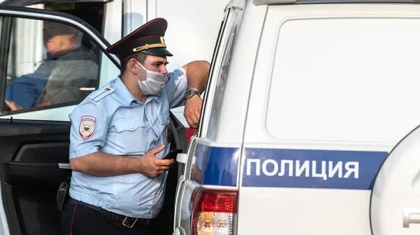 Полиция воронеж фото Полиция возбудила уголовное дело после скандального сноса хлебозавода в Воронеже