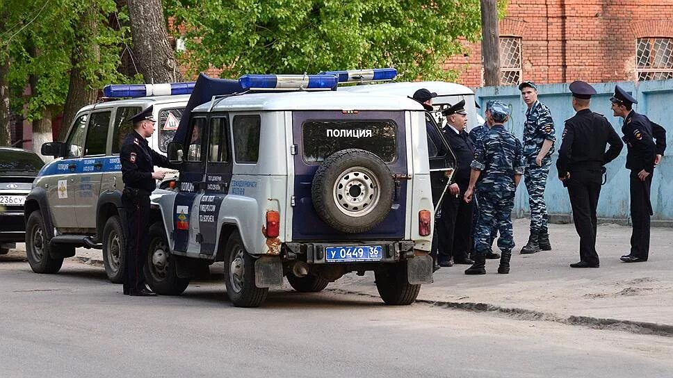 Полиция воронеж фото В райотделе полиции под Воронежем после визита оперативников поменяли руководств