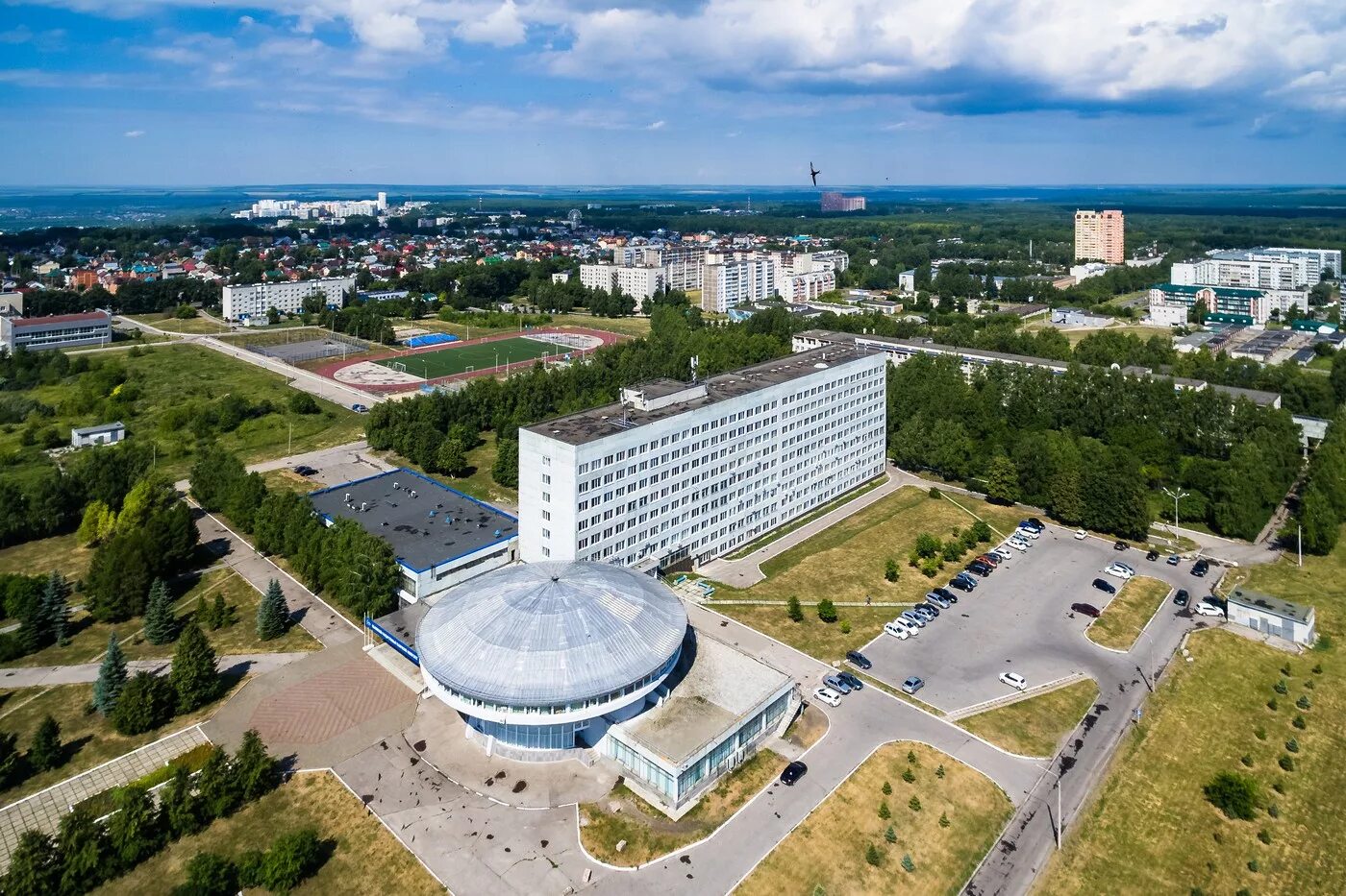 Политех ульяновск фото Ульяновск с высоты. Ленинский район(УлГТУ, Искра и пос. Мостостроителей). Июль 2