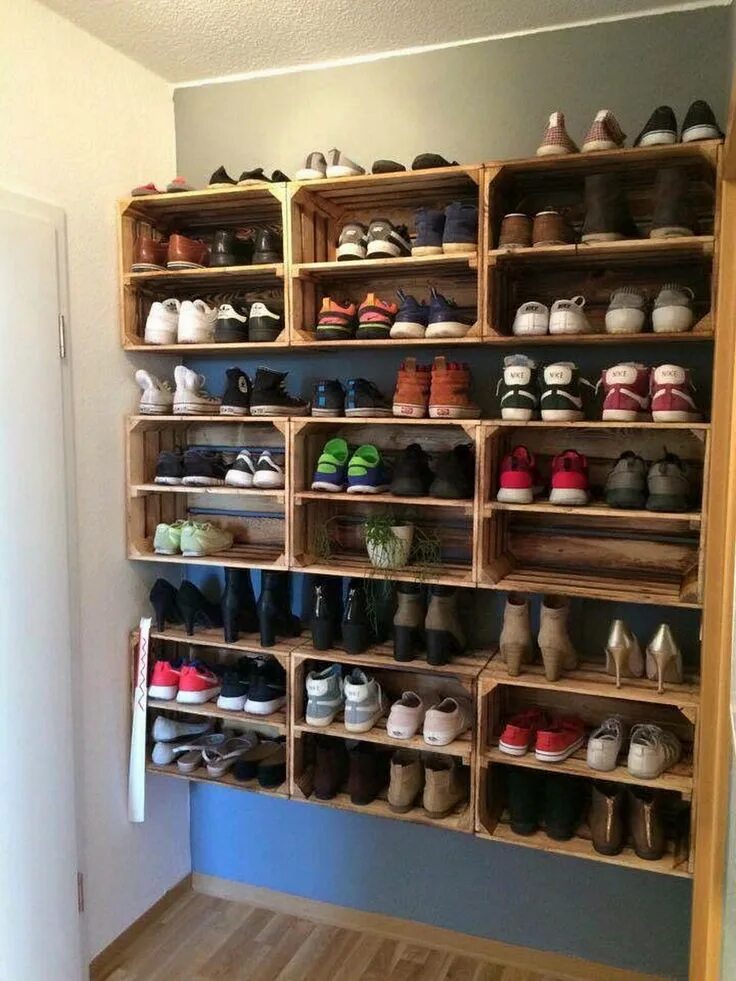 Полка для обуви своими руками фото Practical Shoes Rack Design Ideas for Small Homes Organizar sapatos, Moveis de p