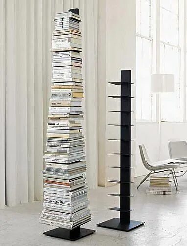 Полки для книг напольные из металла фото Estanterías que no se ven (parte II) Sapien bookcase, Bookshelf design, Spine bo