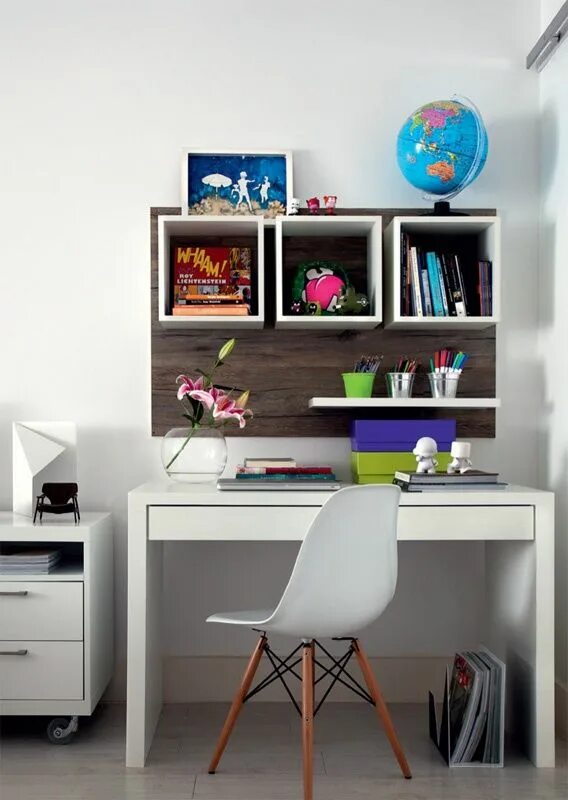 Полки для школьного стола фото Home offices inspiradores Home office decor, Home office design, Workspace desig